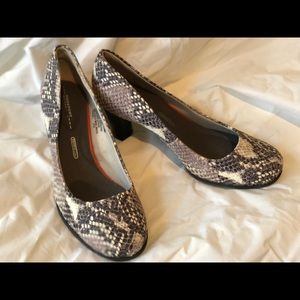 Rockport Python Snake Pumps 6 Adiprene Adidas